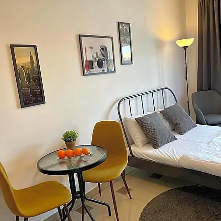 Hostel Bubble