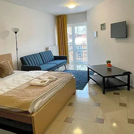 Hostel Bubble *